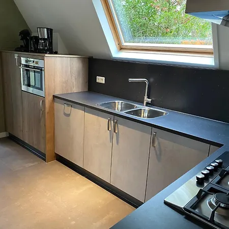 With 4 Bathrooms, Near Vrachelse Heide Сasa de vacaciones