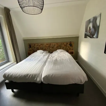 With 4 Bathrooms, Near Vrachelse Heide Oosterhout (North Brabant)